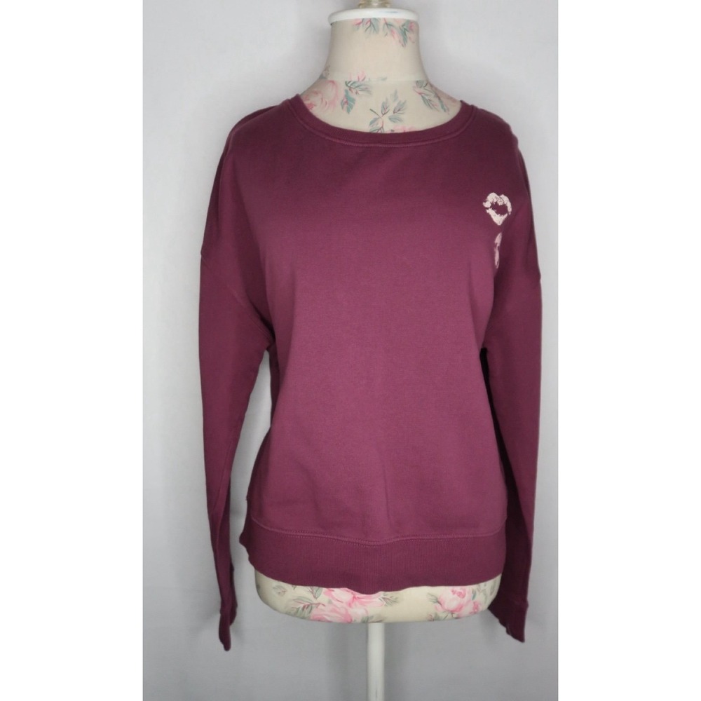 PACT Organic Cotton Lips Graphic Sweatshirt Berry Crewneck Women's Medium Cozy